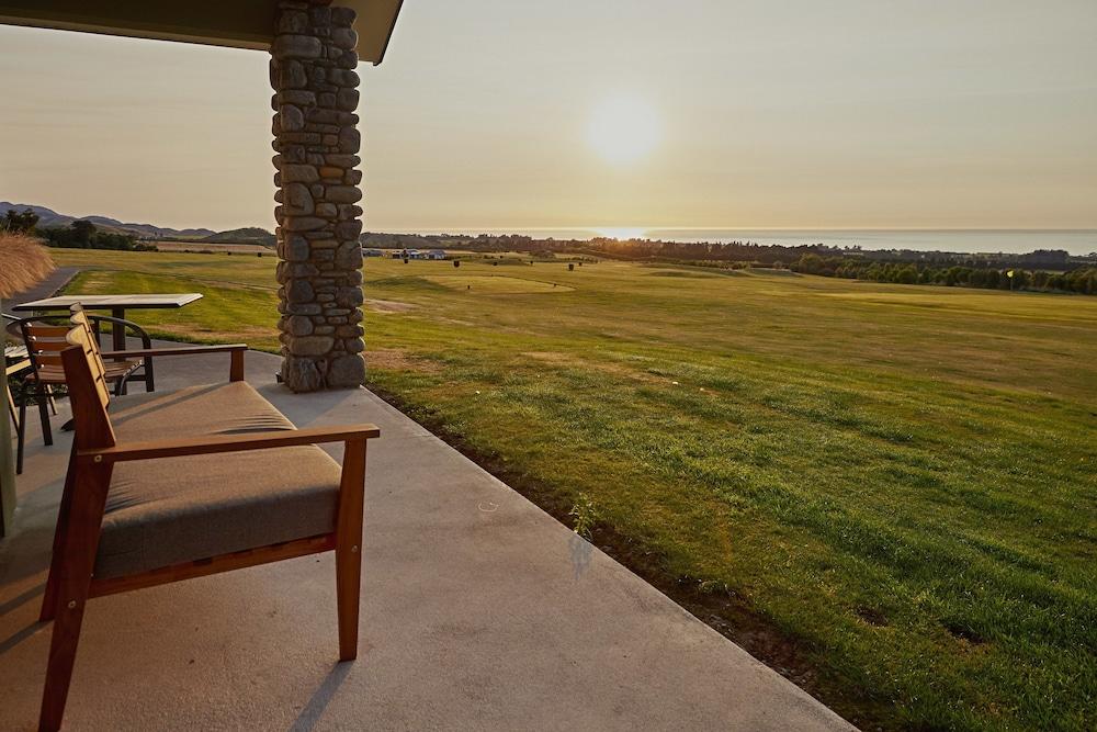 Koura Bay Golf Resort Kaikoura Eksteriør billede